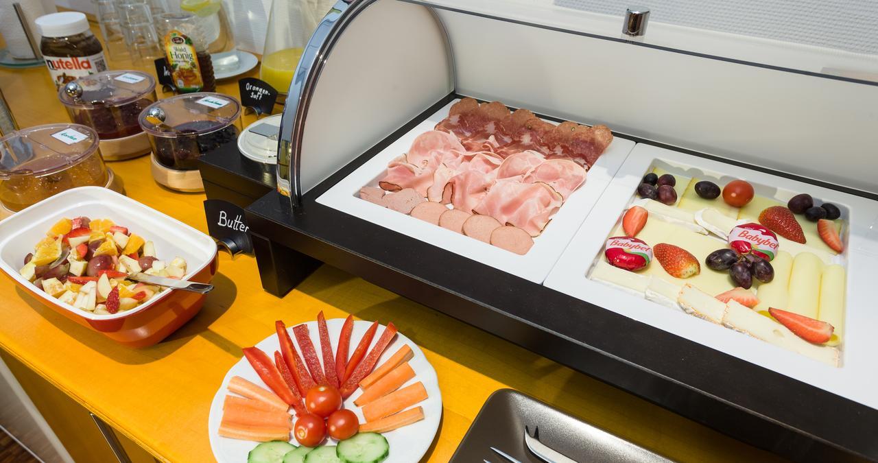 Wuschl Lounge Hotel Kuhbach  Ngoại thất bức ảnh