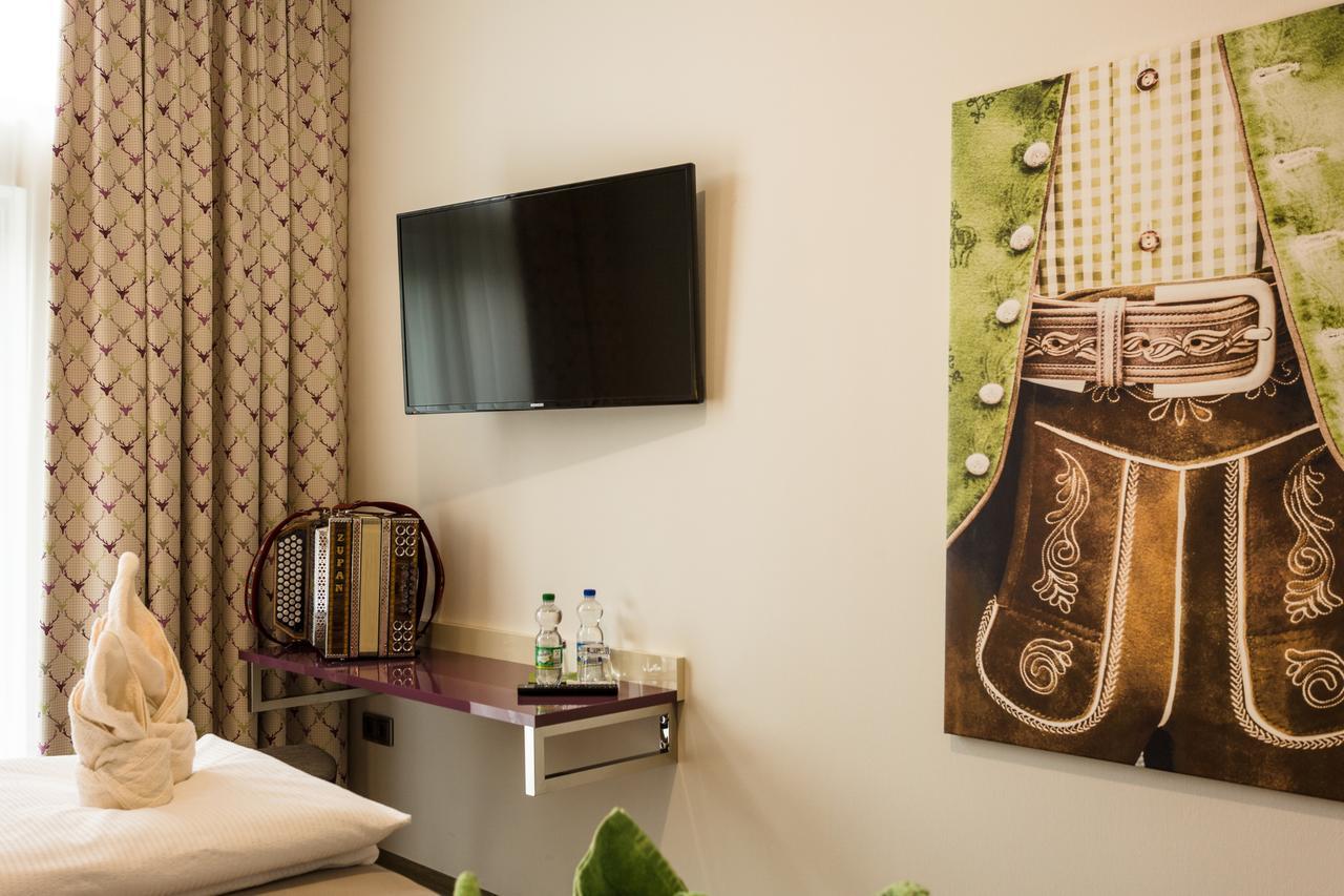 Wuschl Lounge Hotel Kuhbach  Ngoại thất bức ảnh