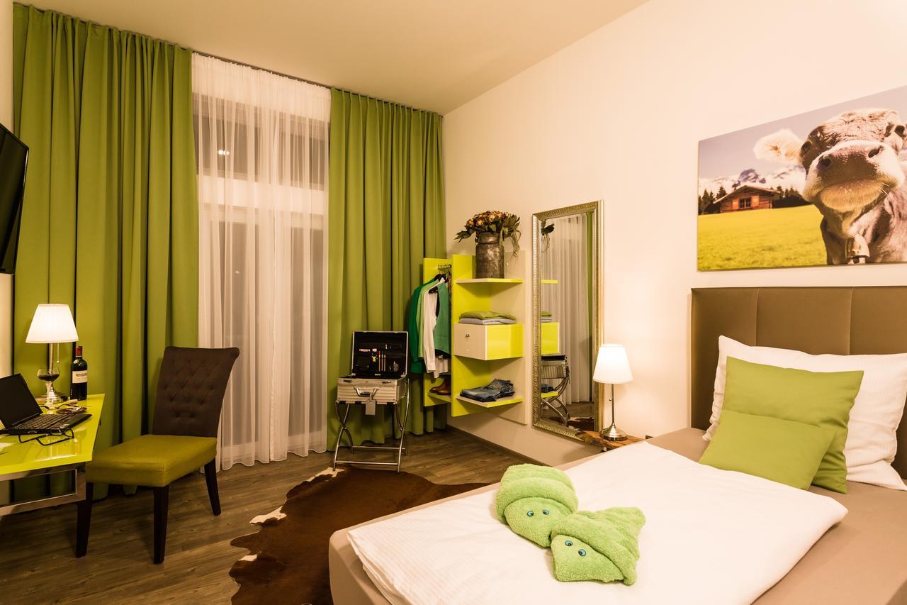 Wuschl Lounge Hotel Kuhbach  Ngoại thất bức ảnh