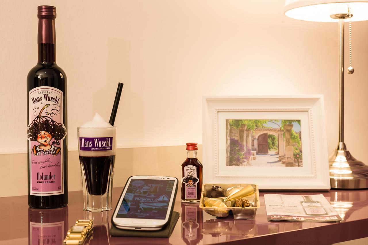 Wuschl Lounge Hotel Kuhbach  Ngoại thất bức ảnh